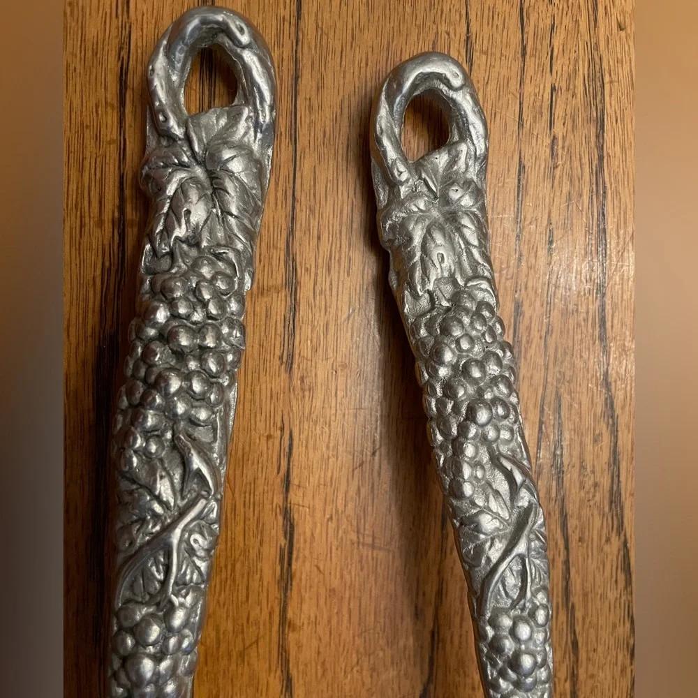 Vintage Arthur Court grapevine salad servers - 1990. See pics